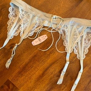 Victoria’s Secret mint green garter